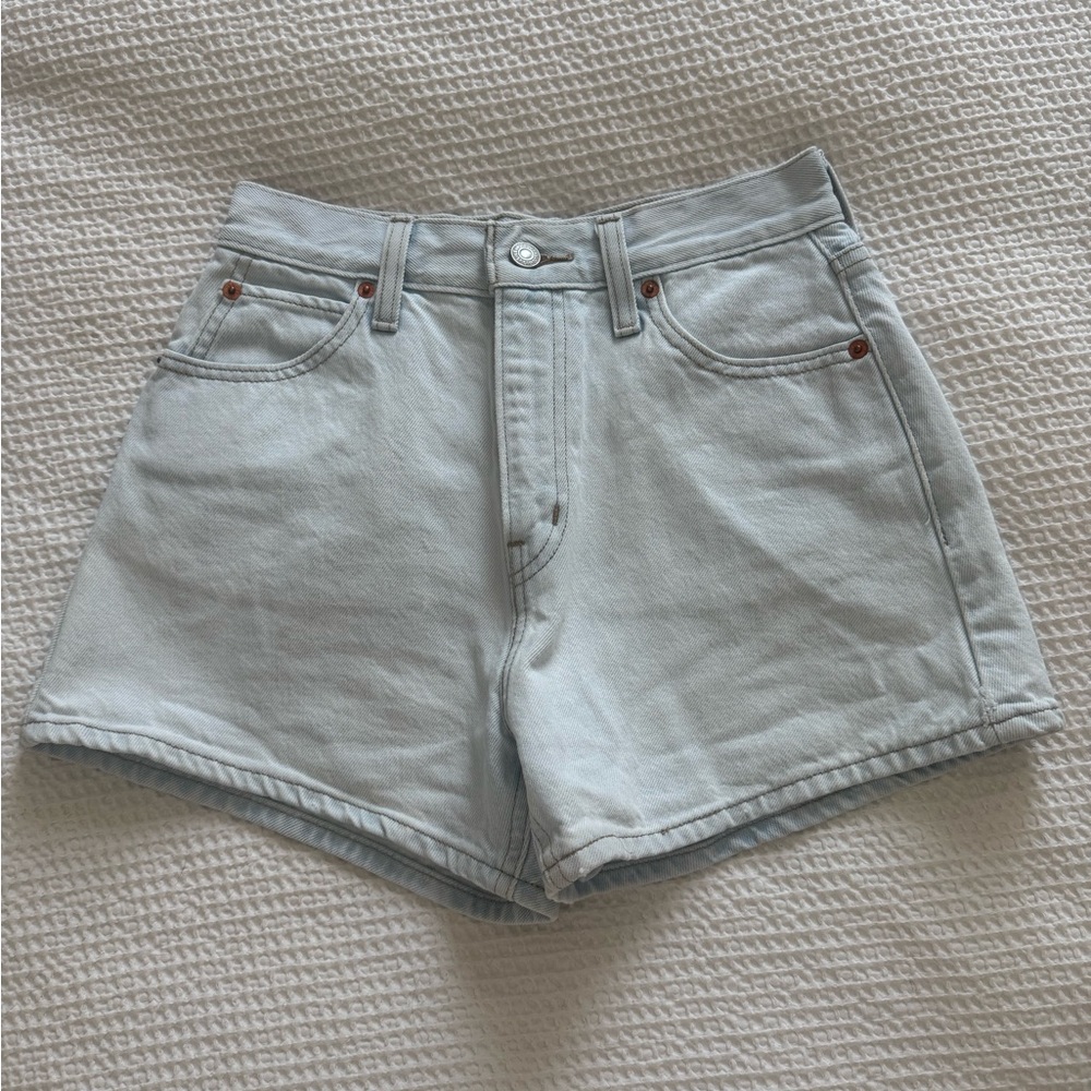 Levi’s Light Blue Denim Women's Shorts